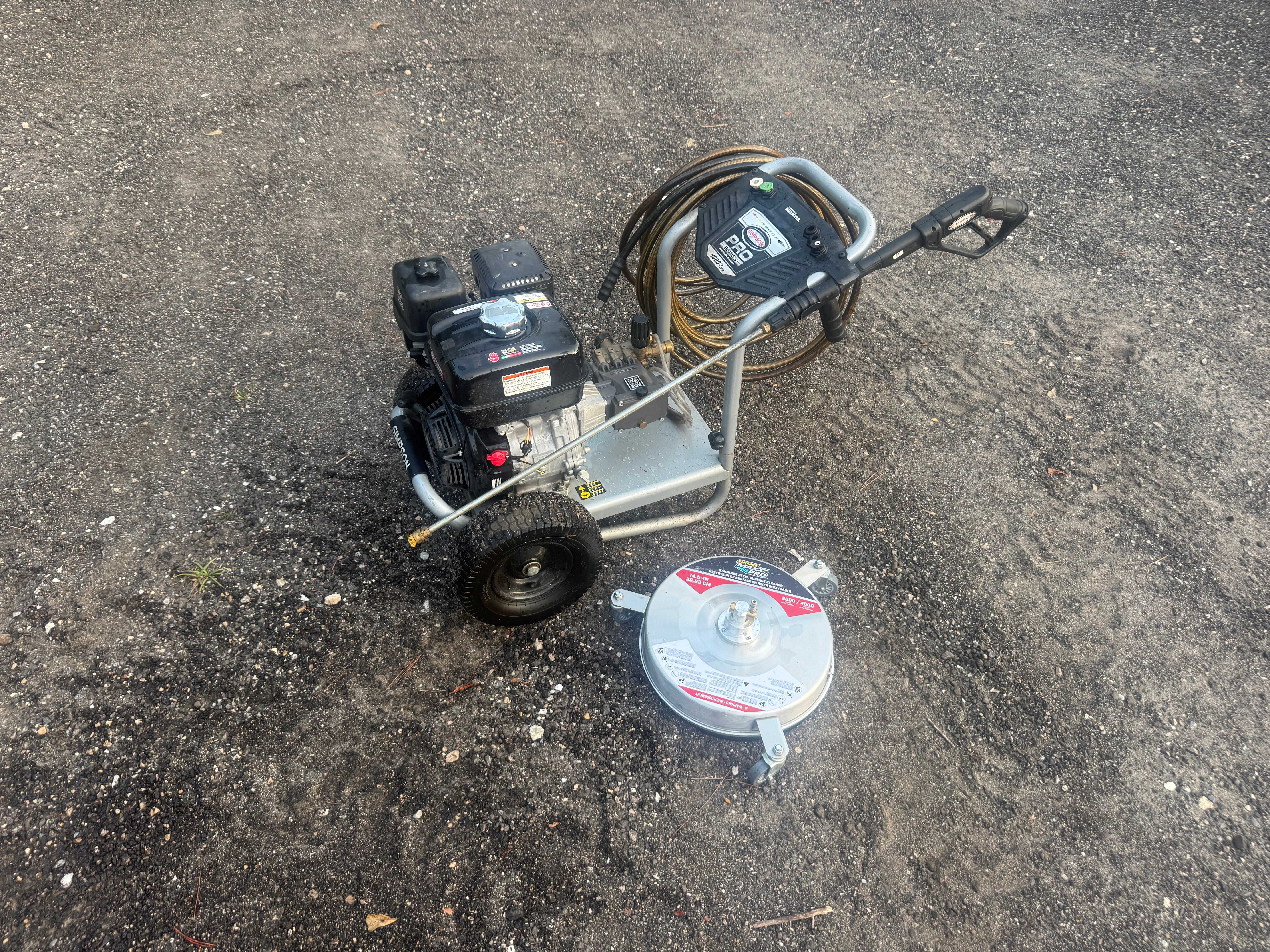 Simpson PowerShot Pressure Washer - photo 1 of 2
